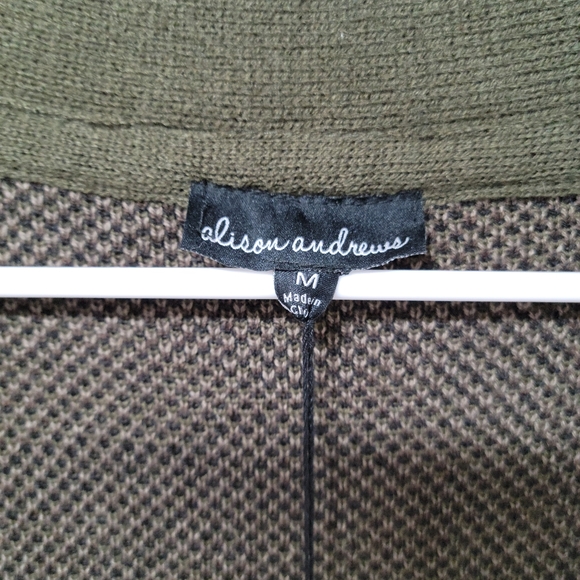 NWT Alison Andrews Camo Cardigan - Picture 3 of 5